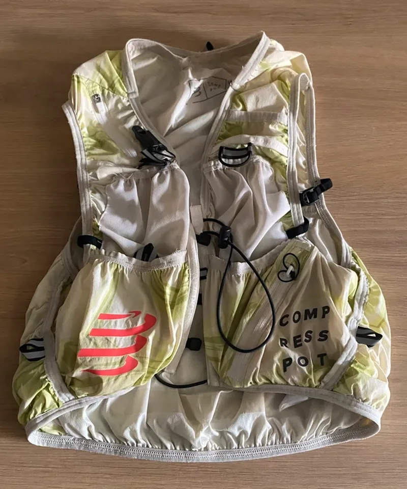 Used compressport Trail Running Vest Running Accessories