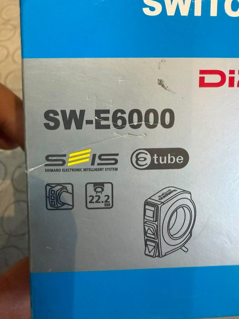 Shimano ASSIST/SHIFT SWITCH. SW-E6000. bike de segunda mano — imagen 11 de 13