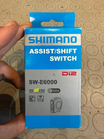 Shimano ASSIST/SHIFT SWITCH. SW-E6000. bike de segunda mano — imagen 12 de 13