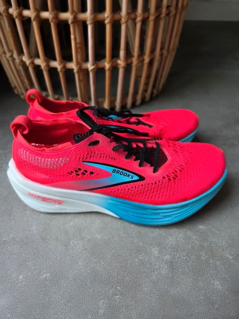 Used Brooks Hyperion Elite 4 Running Shoes