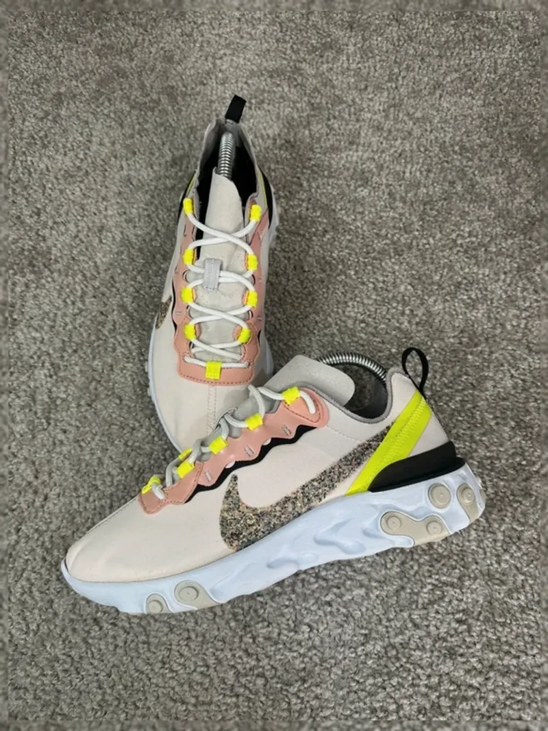 Used Lightweight React Running Shoes