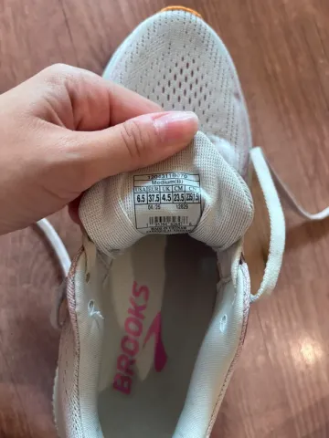 Used Brooks Ghost bike — image 3 of 5