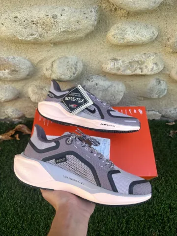 Used Pegasus Nike Air Zoom 41 GORE-TEX bike — image 1 of 5
