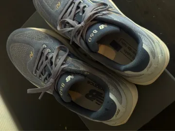 Gebrauchtes New Balance hardloopschoenen bike — Bild 8 von 9