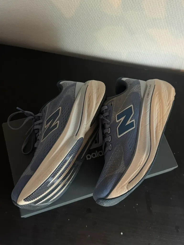 Gebrauchtes New Balance hardloopschoenen bike — Bild 5 von 9