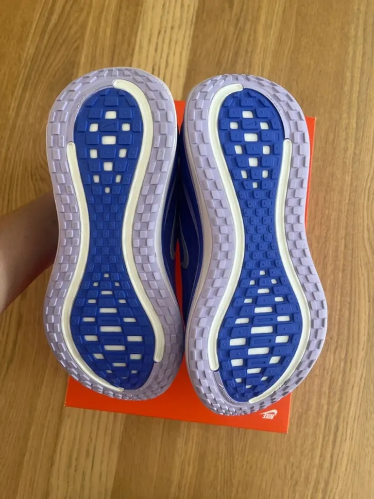 Used Nike Vomero Plus bike — image 4 of 7