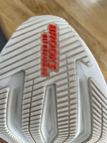 Used Brooks Glycerin Max bike — image 8 of 9