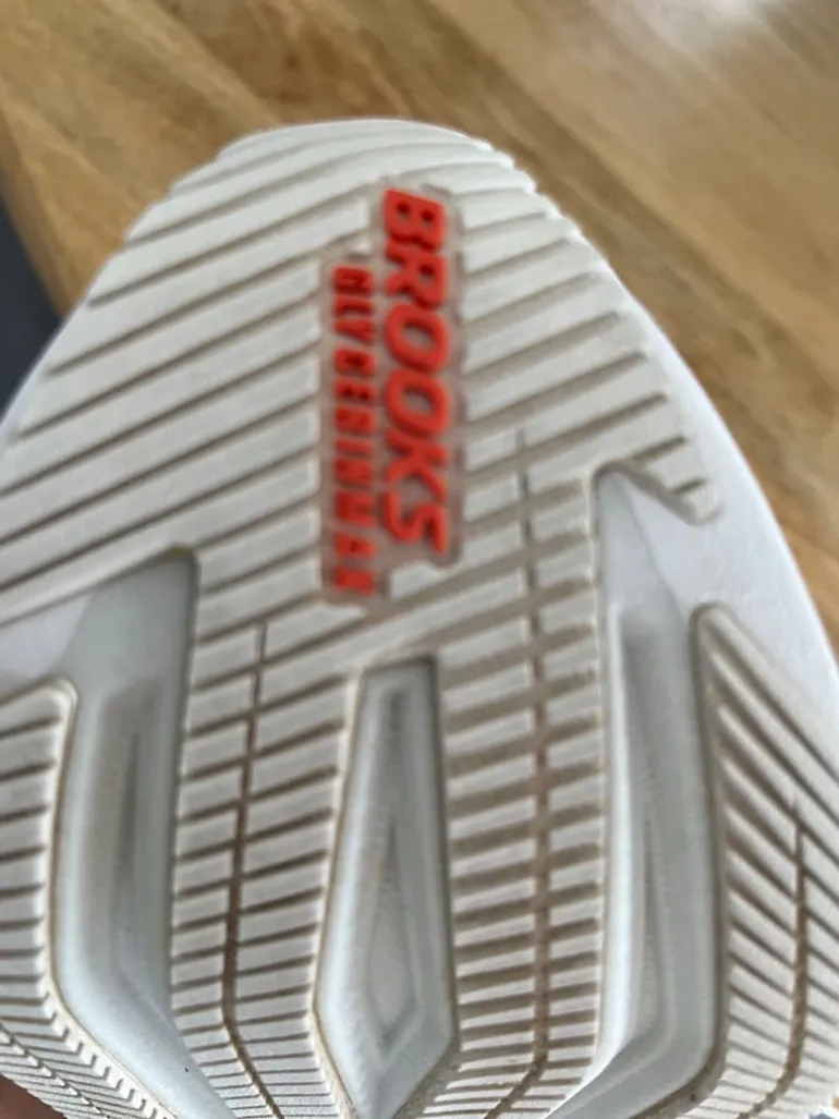 Used Brooks Glycerin Max bike — image 8 of 9