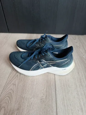 Used Asics GT-2000 12 bike — image 5 of 12