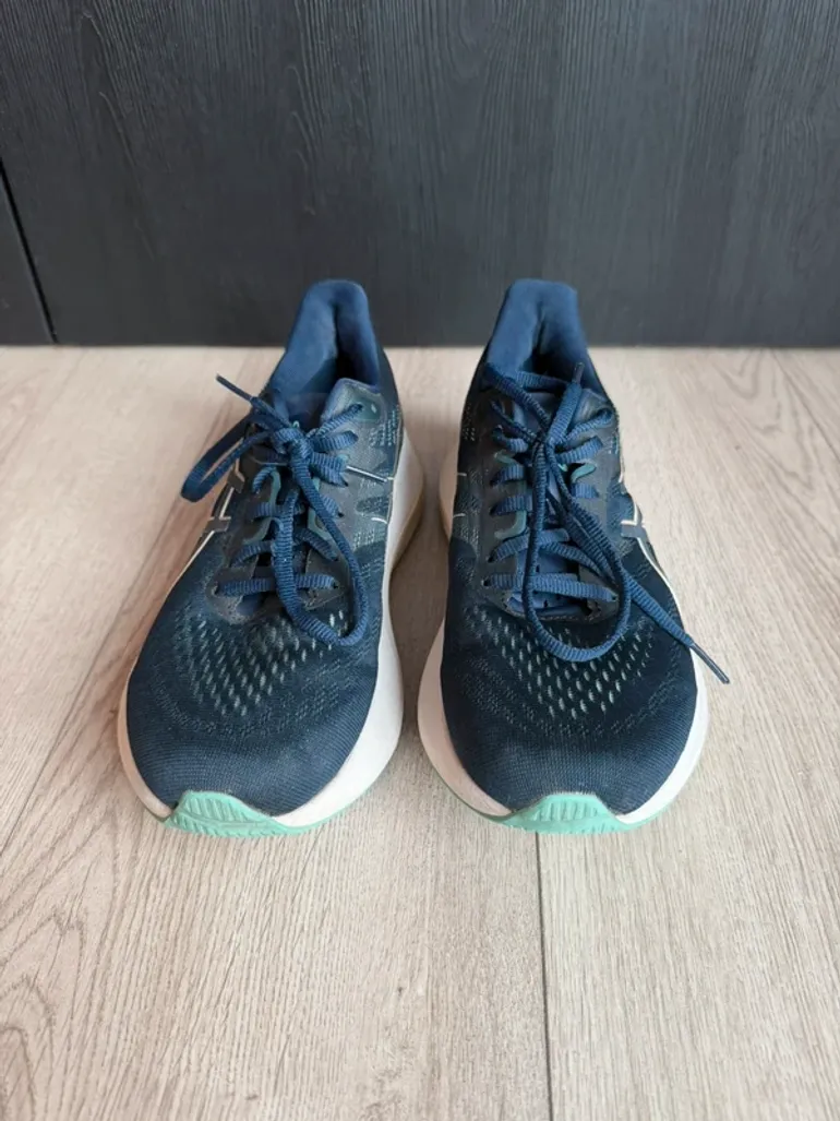 Used Asics GT-2000 12 bike — image 7 of 12