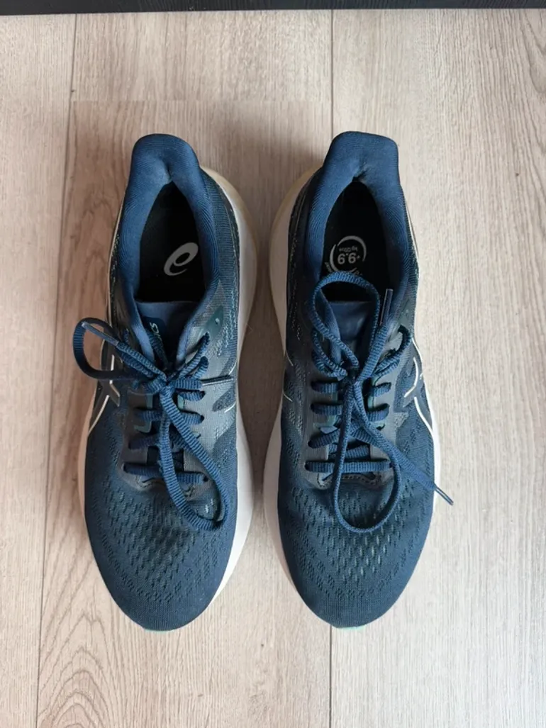 Used Asics GT-2000 12 bike — image 9 of 12