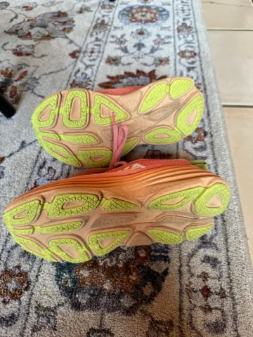 Used Hoka Bondi 8 bike — image 2 of 3