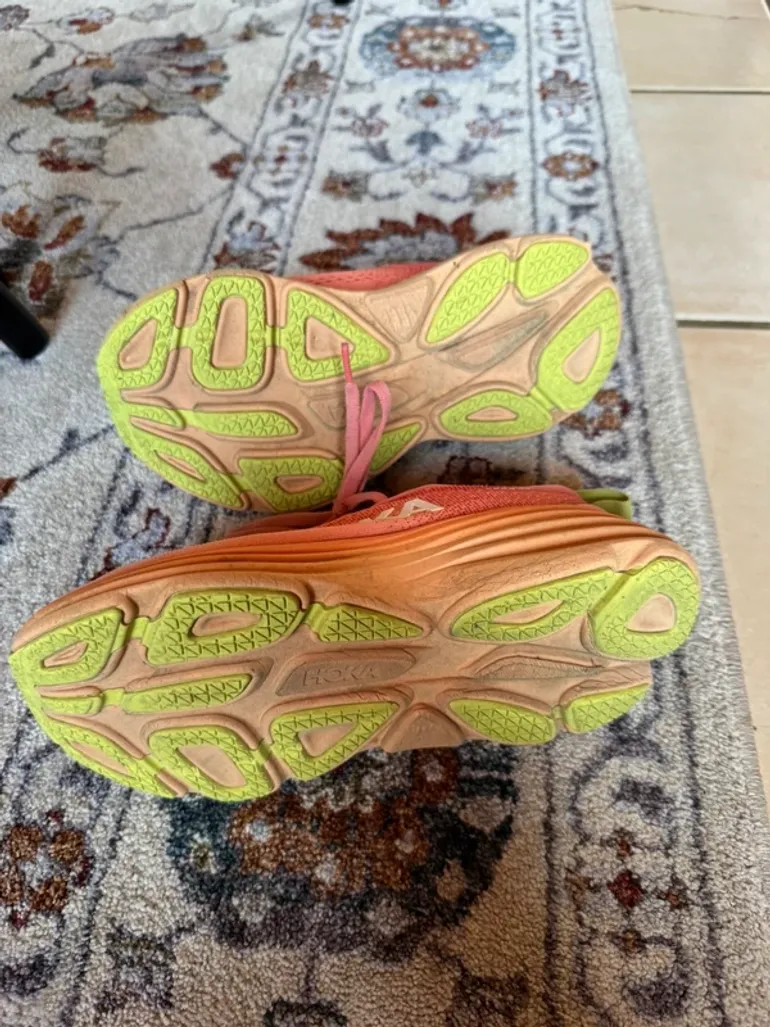 Used Hoka Bondi 8 bike — image 2 of 3