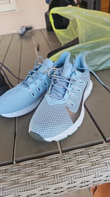 Used Nike Running Shoes bike — image 1 of 13