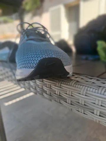 Used Nike Running Shoes bike — image 9 of 13