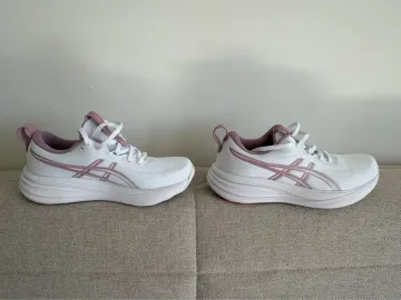 Używany Asics Running Shoes bike — zdjęcie 3 z 8