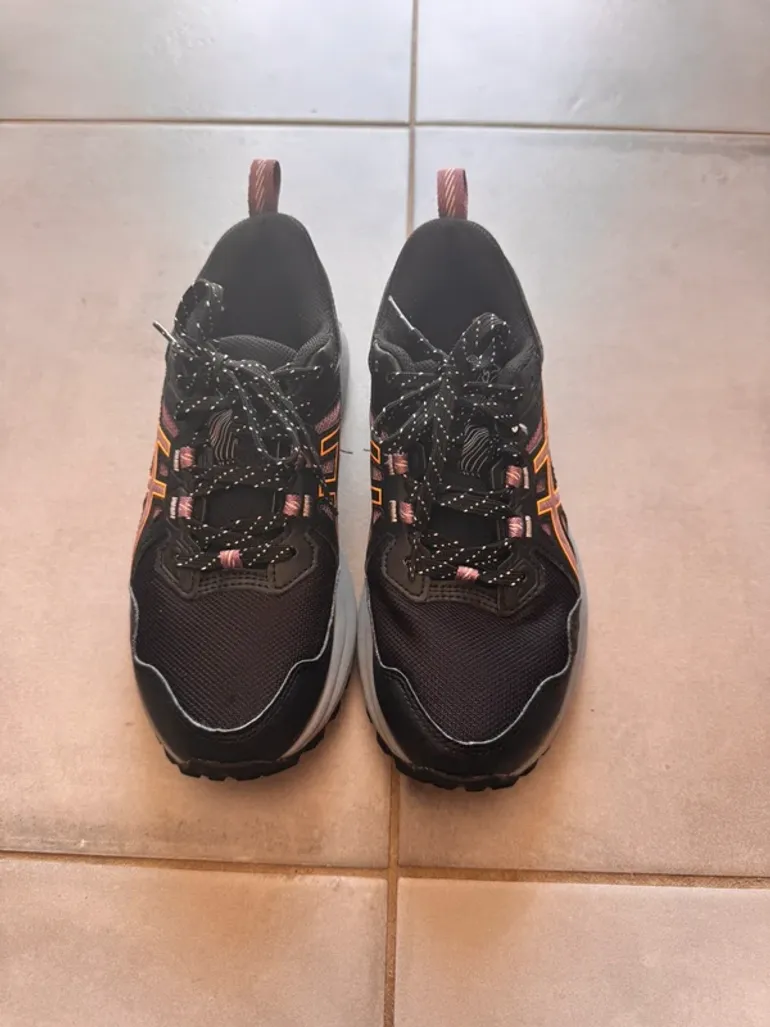 Used Asics Trail Scout 3 bike — image 3 of 5