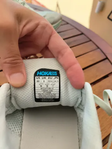 Used Scarpa Hoka Running Shoes bike — image 3 of 4