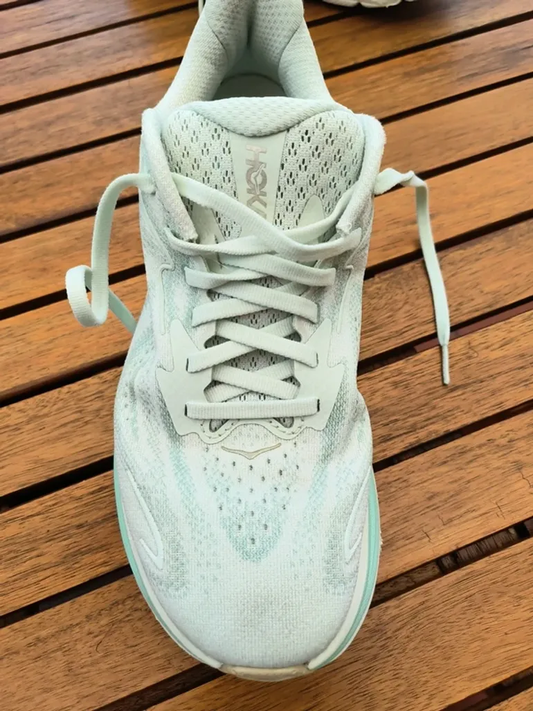 Used Scarpa Hoka Running Shoes bike — image 4 of 4