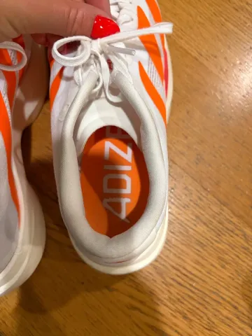 Używany Pro Adizero Lightstrike bike — zdjęcie 3 z 3