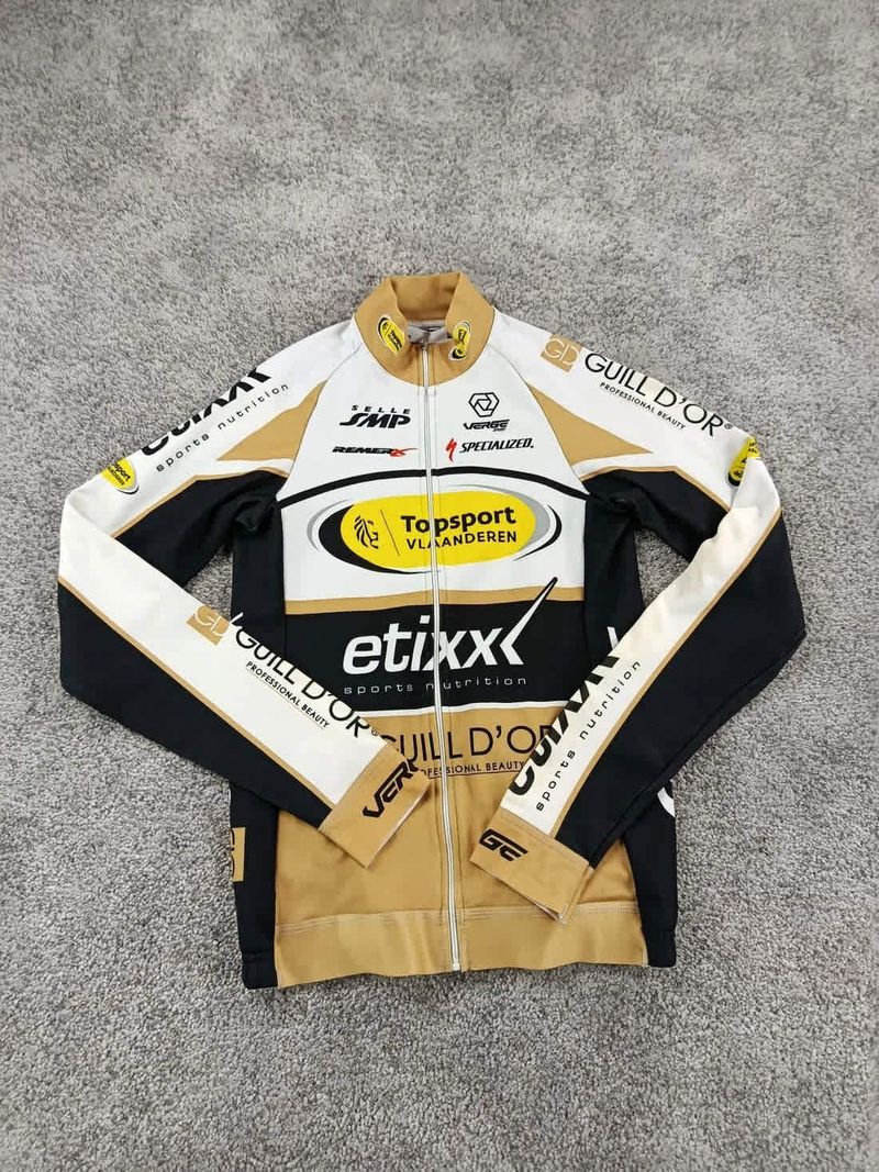 Używany Verge Sport verge veste mi-saison velo femme taille s -47 7810 cyclisme route respirant topsport vlaanderen, marque: Verge, état: Bon état, taille: S / 36 / 8, 15, 00 € Cycling Clothing