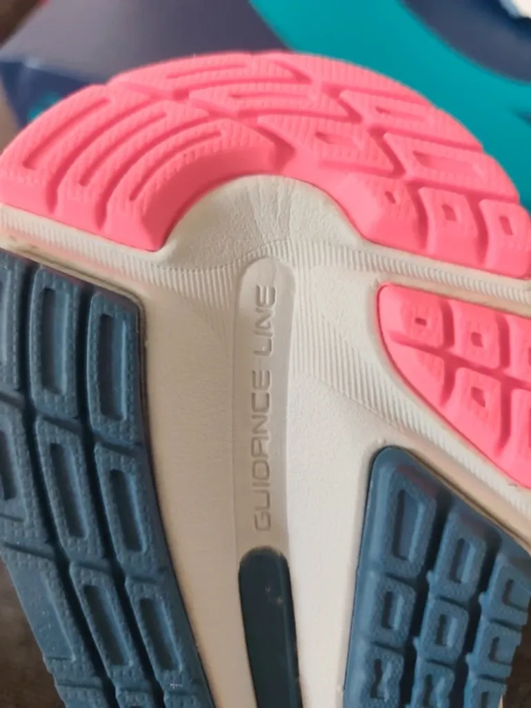 Used Asics Running Shoes bike — image 8 of 10
