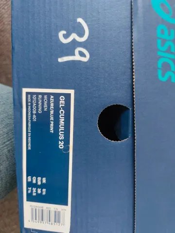 Used Asics Running Shoes bike — image 10 of 10