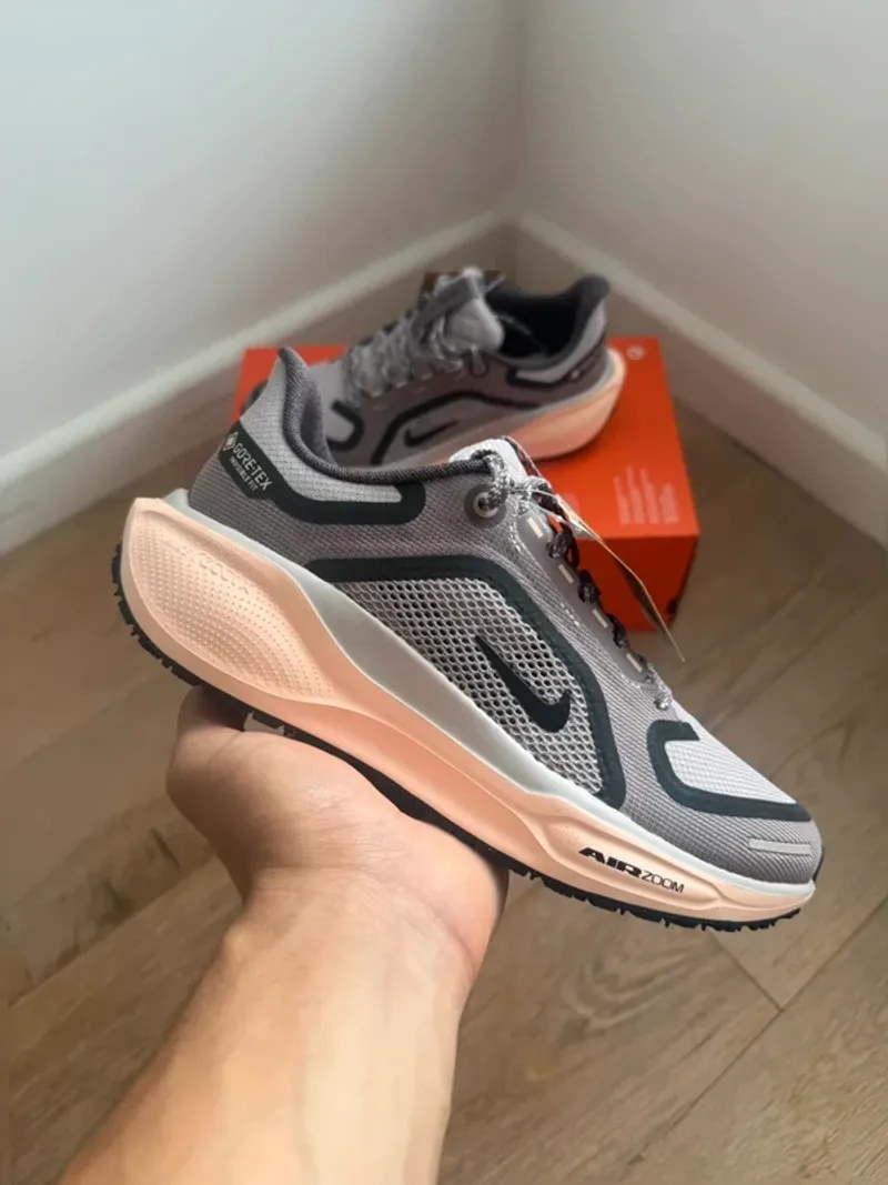Używany Pegasus Air Zoom 41 Gore-Tex Running Shoes