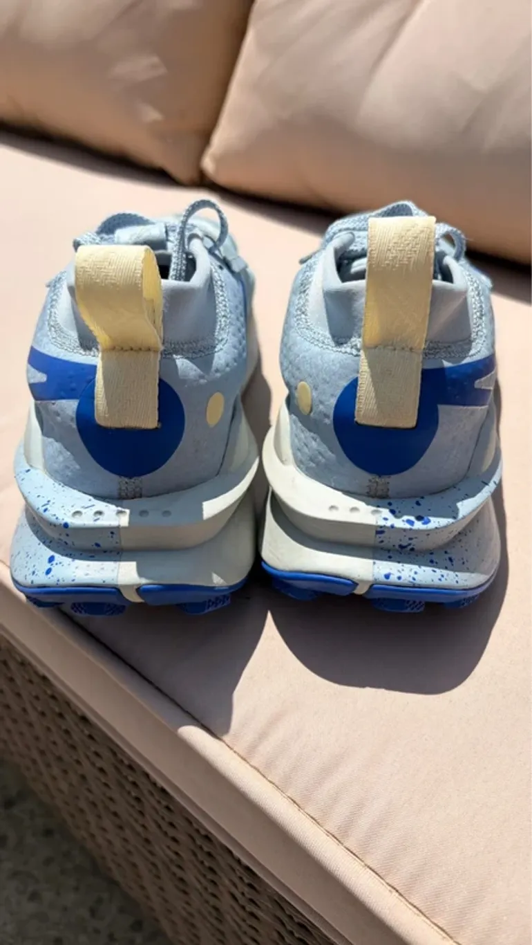 Used Nike ZoomX Zegama Trail 2 bike — image 5 of 9