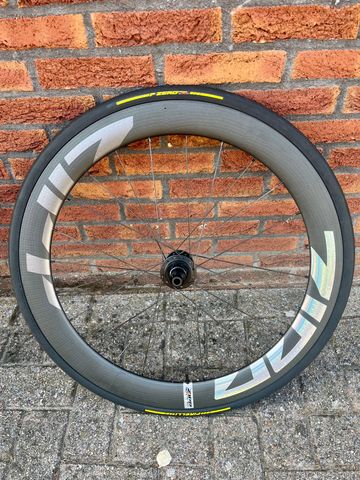 Použité Zipp 303 Firecrest 2026 bike — obrázek 10 z 11