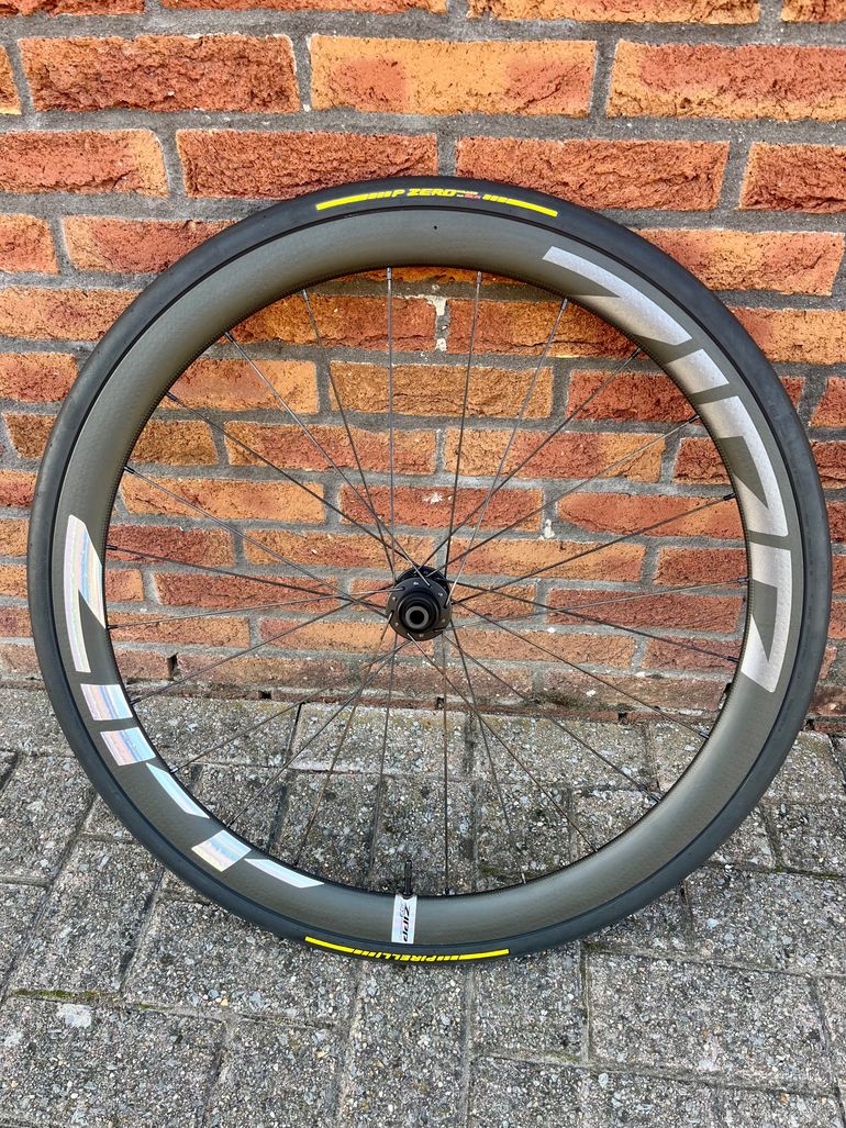 Použité Zipp 303 Firecrest 2026 bike — obrázek 8 z 11