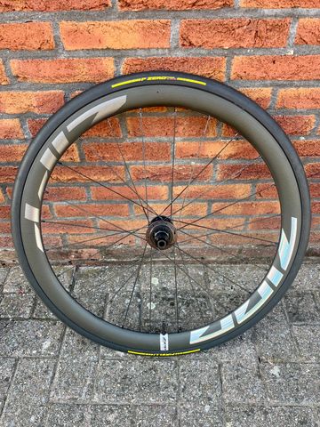 Použité Zipp 303 Firecrest 2026 bike — obrázek 9 z 11