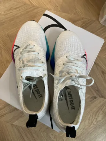 Brugt Nike Air Zoom Tempo Next% bike — billede 8 af 9