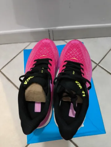 Used Hoka Clifton 9 bike — image 2 of 7