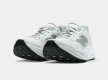 Used New Balance Run bike — image 5 of 6