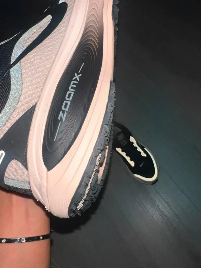 Použité Nike Vomero 18 Gore-Tex bike — obrázek 5 z 11