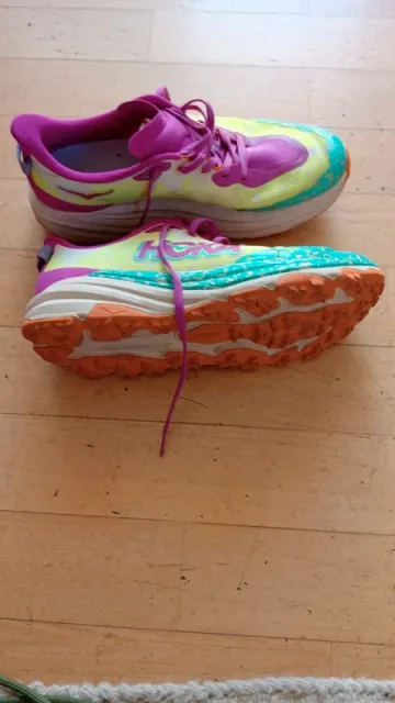 Used Hoka Speedgoat 6 bike — image 3 of 5