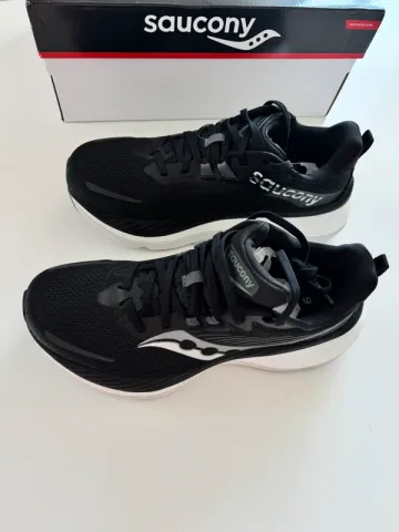 Used Saucony Hurricane 24 bike — image 2 of 9