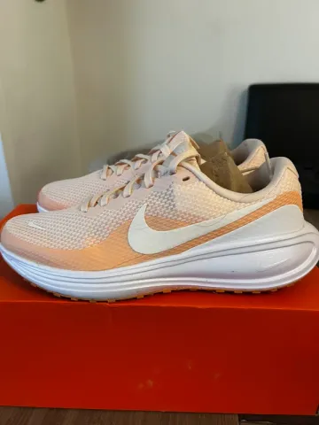 Brugt Nike Revolution 7 bike — billede 1 af 5