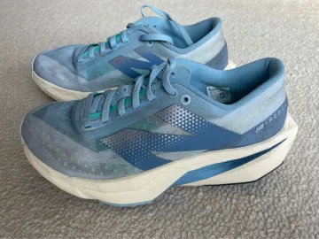 Used New Balance Rebel V4 bike — image 2 of 5
