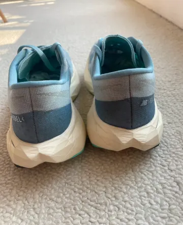 Used New Balance Rebel V4 bike — image 3 of 5