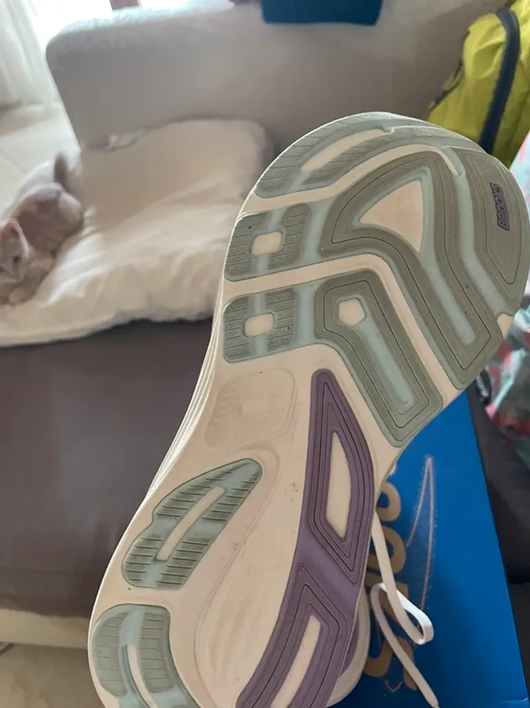 Used Brooks Revel 8 bike — image 8 of 8