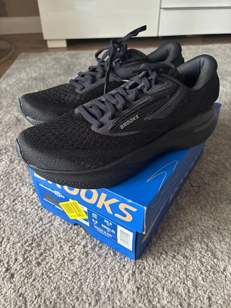 Brugt Brooks Adrenalin GTS 2024 Running Shoes
