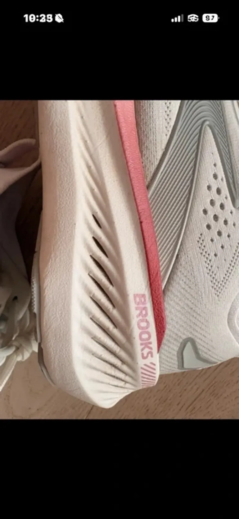 Used Brooks Glycerin GTS 23 bike — image 2 of 4