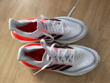 Adidas Ultraboost bike de segunda mano — imagen 2 de 5