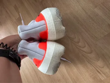 Adidas Ultraboost bike de segunda mano — imagen 3 de 5