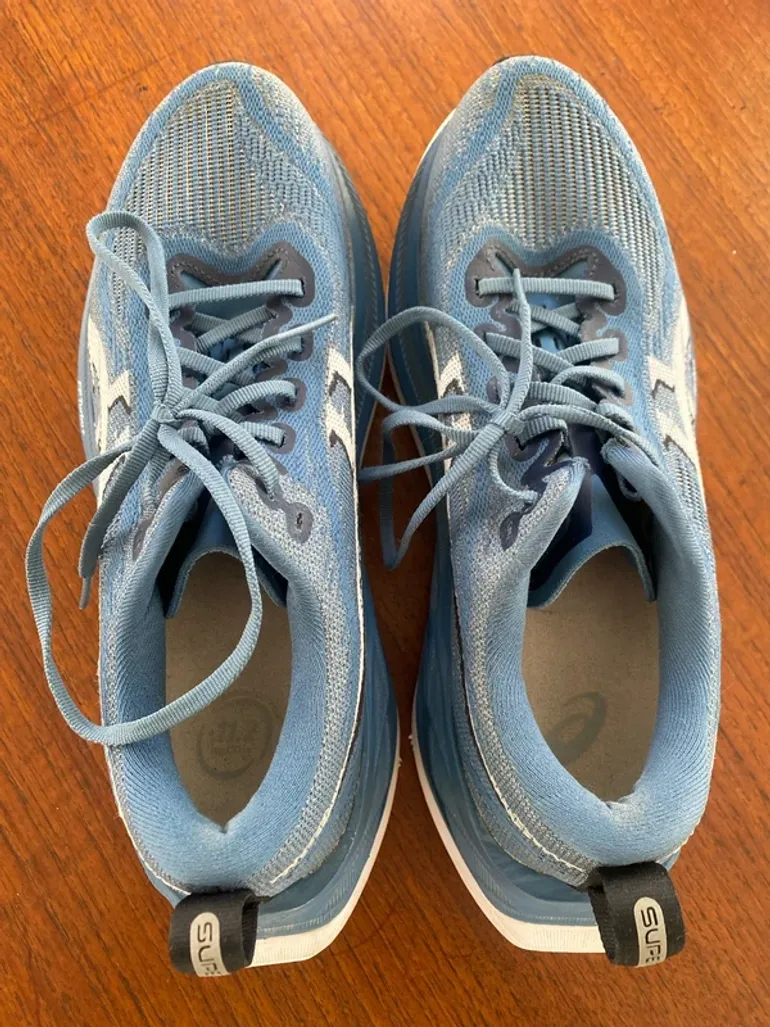 Used Asics Superblast 2 bike — image 2 of 9