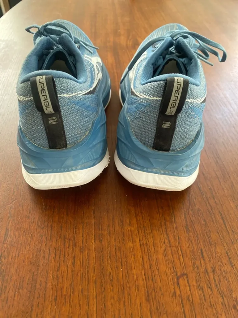 Used Asics Superblast 2 bike — image 7 of 9