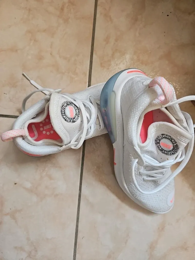 Gebrauchtes Rose Joyride Run Running Shoes