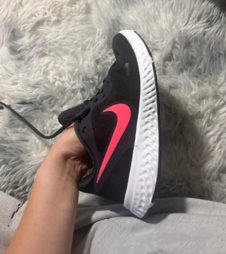 Gebrauchtes Nike Running Shoes Women bike — Bild 7 von 9